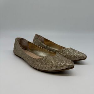 Elegant Gold Women's Flats